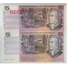 AUSTRALIA 1967 . FIVE 5 DOLLARS BANKNOTE . COOMBS / RANDALL . ERROR . COLOUR SIMULATION MISSING